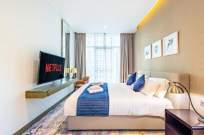 Spacious Studio with Pool - Canal & Burj Views